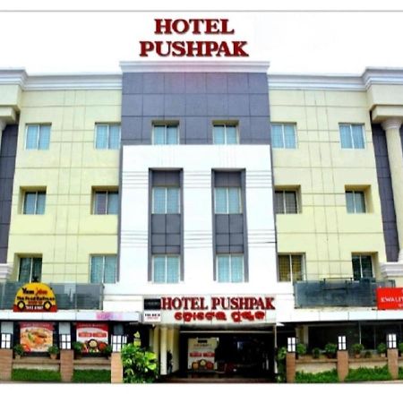 Hotel Pushpak Бхубанешвара Экстерьер фото