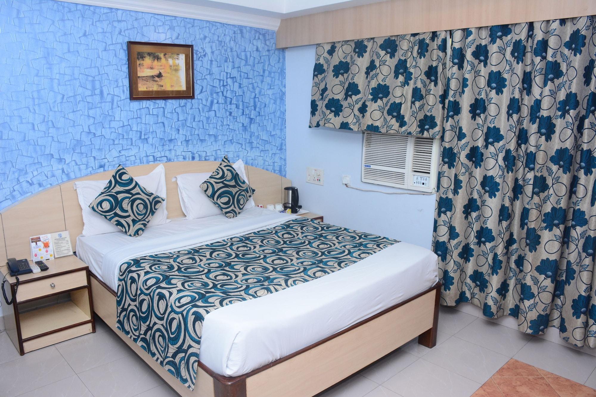 Hotel Pushpak Бхубанешвара Экстерьер фото